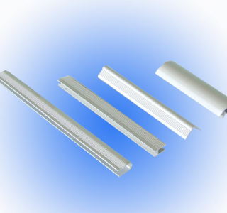 Aluminium Extruderede profiler 31 Aluminium Extruderede profiler 31